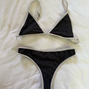 🖤 S O L D 🖤 Acacia Ribbed Carob Set